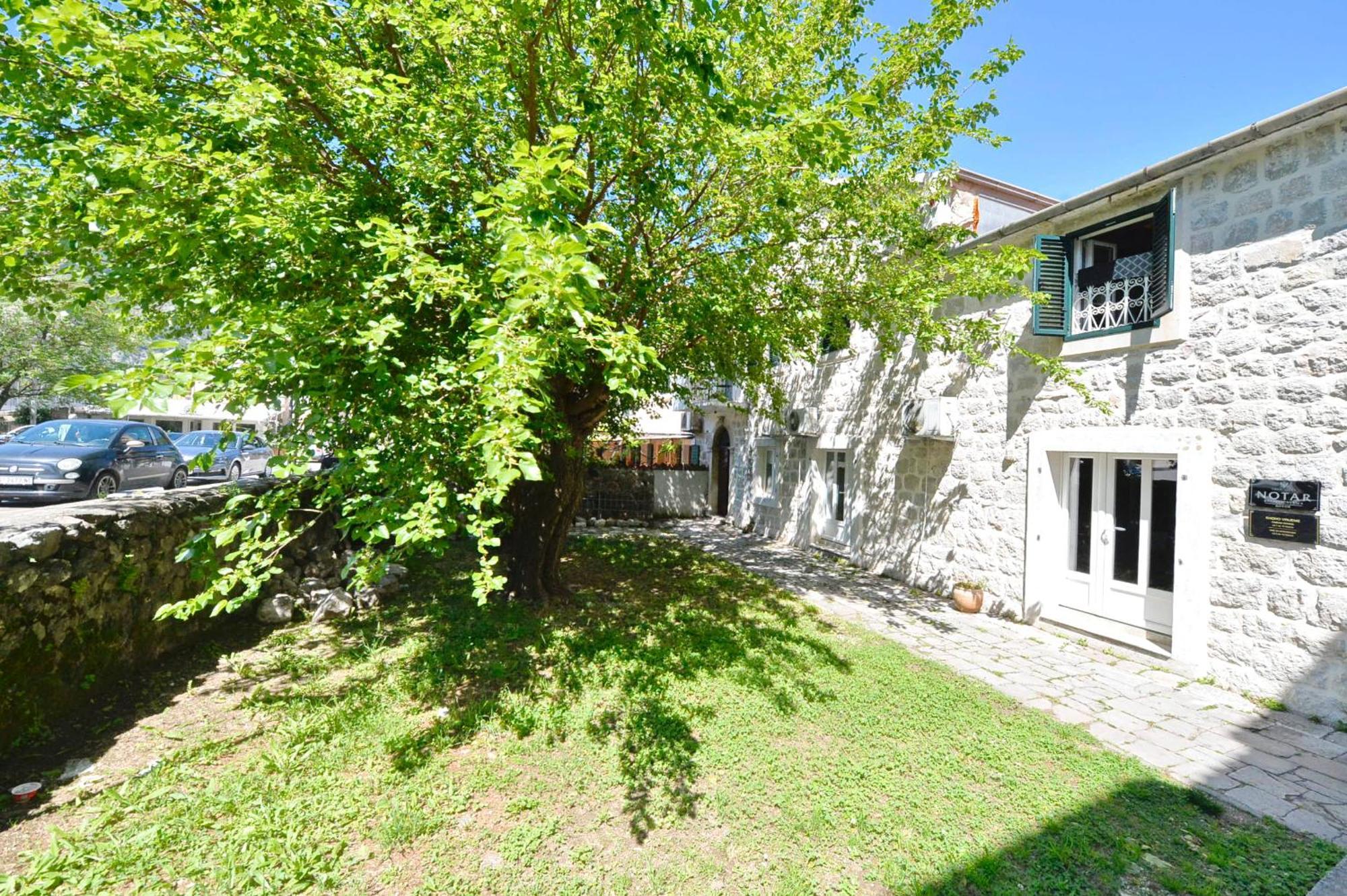 Apartment Old Town View - Romantic & Super Stylish *